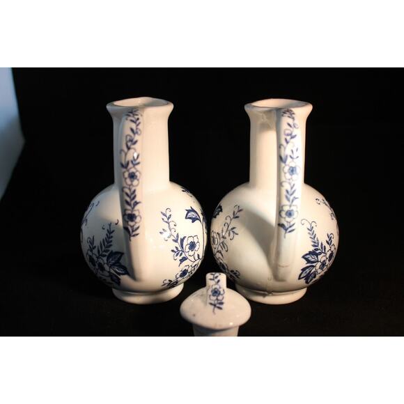 BLUE PEONY Vinegar & Oil Pitchers w/one lid 1950's Beautiful Vintage - Picture 4 of 9